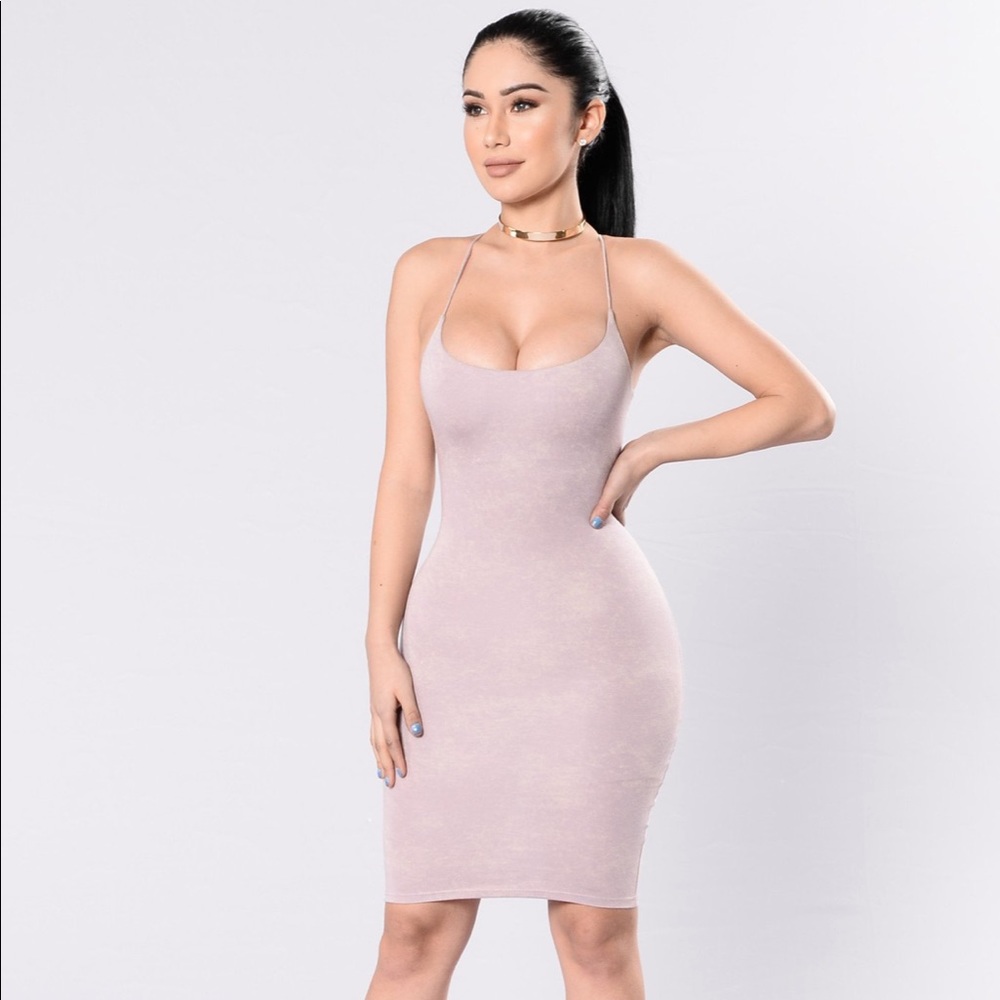 Mauve Dress - Picture 1 of 9